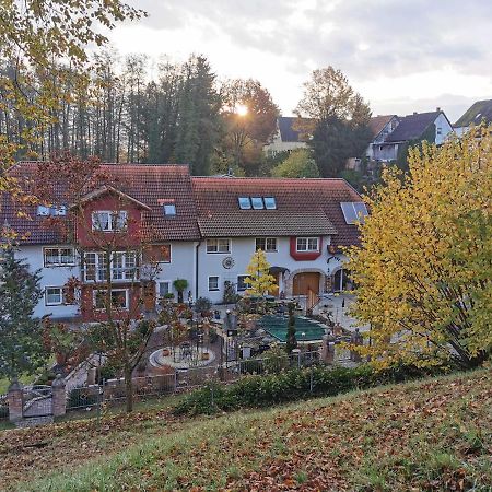 Gaestezimmer Reitinger Siegenburg Exterior foto